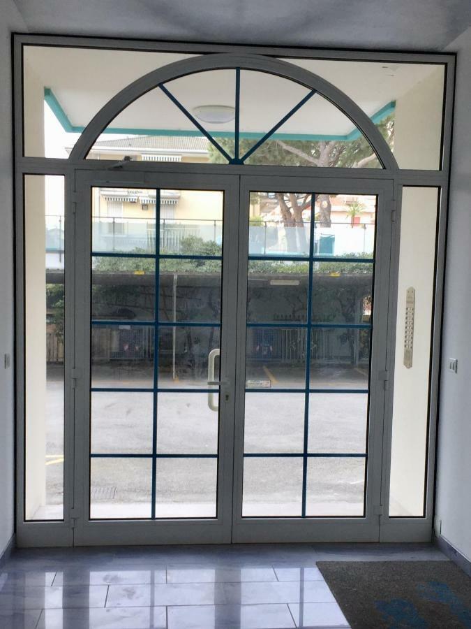 Piccolo Moderno Sulla In Centro *
