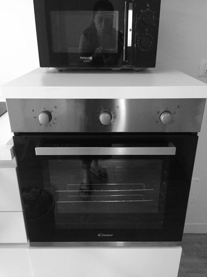Piccolo Moderno Sulla In Centro Appartement
